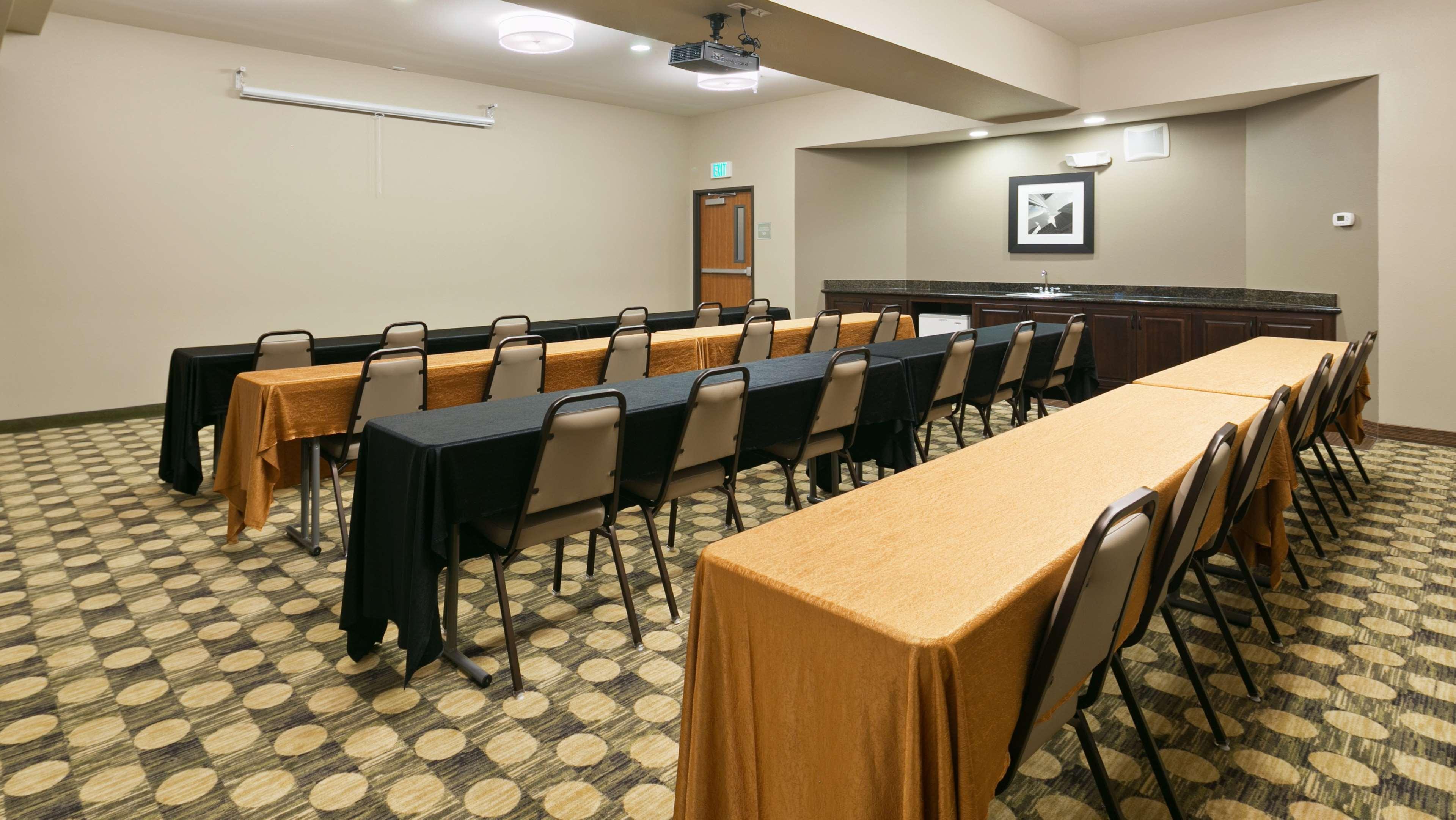 Best Western Plus Port Of Camas-Washougal Convention Center Exterior photo