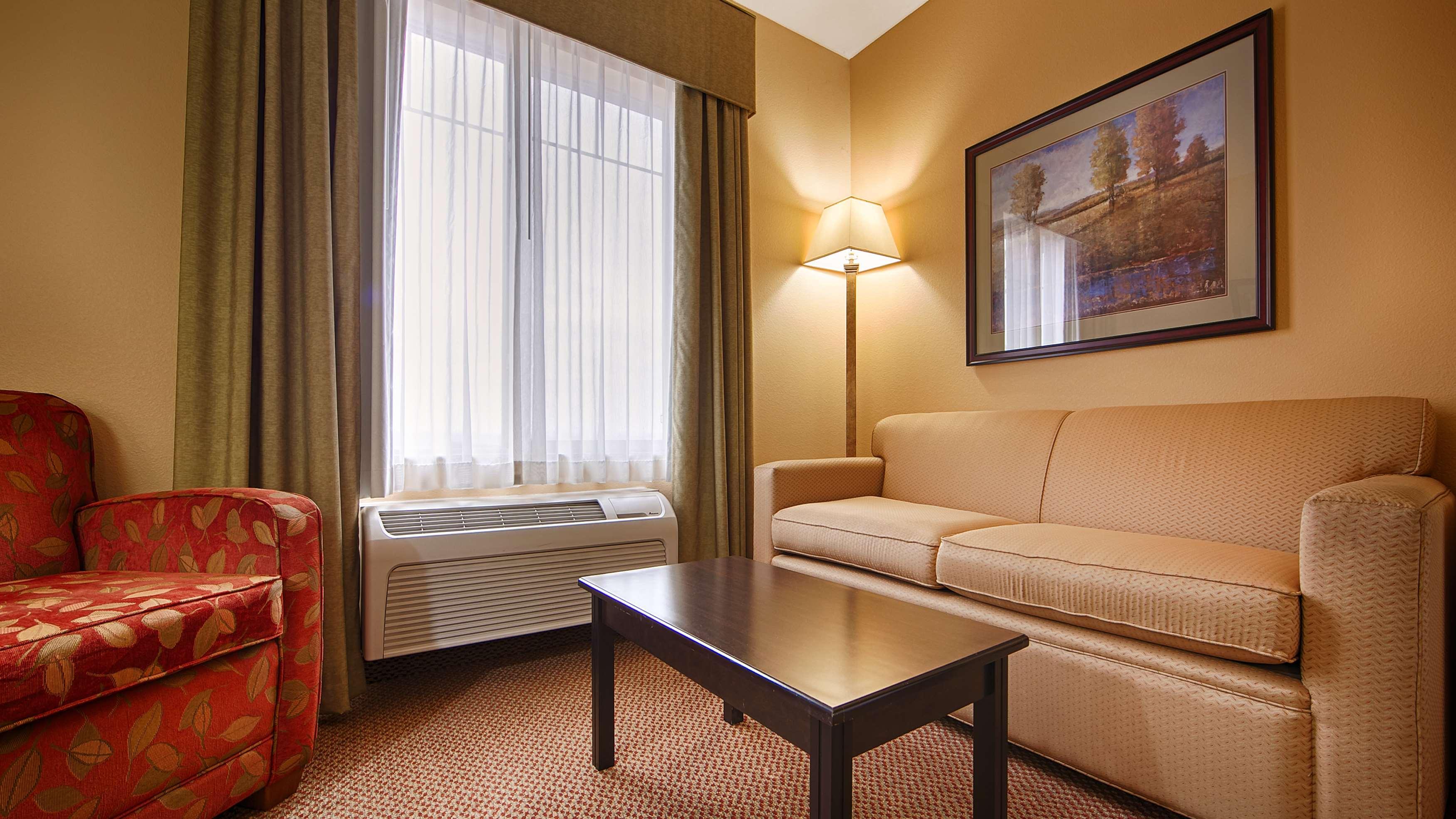 Best Western Plus Port Of Camas-Washougal Convention Center Exterior photo